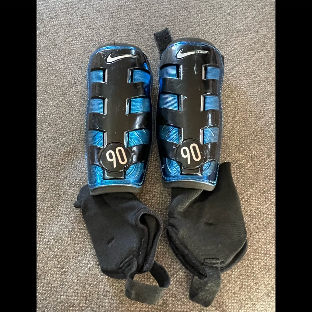 Nike soccer ⚽️ shin guards